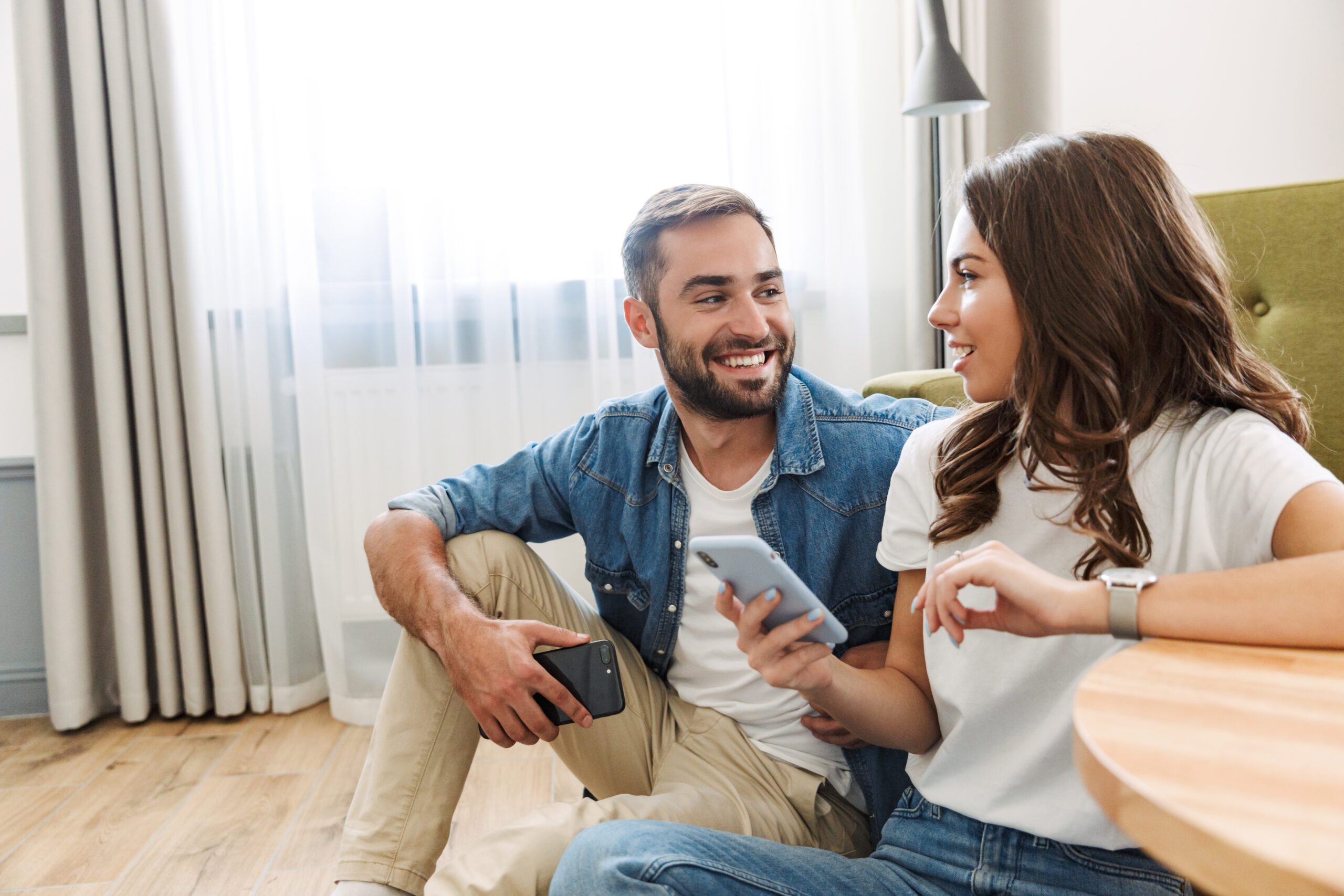 Which Is Better? Home Equity Loan or HELOC?